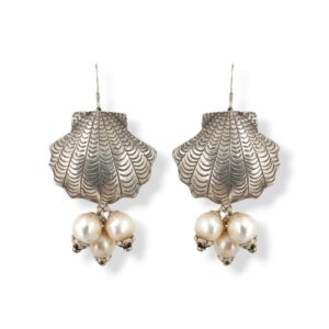 Orecchini con conchiglia in argento 925, perle barocche e argento 925
